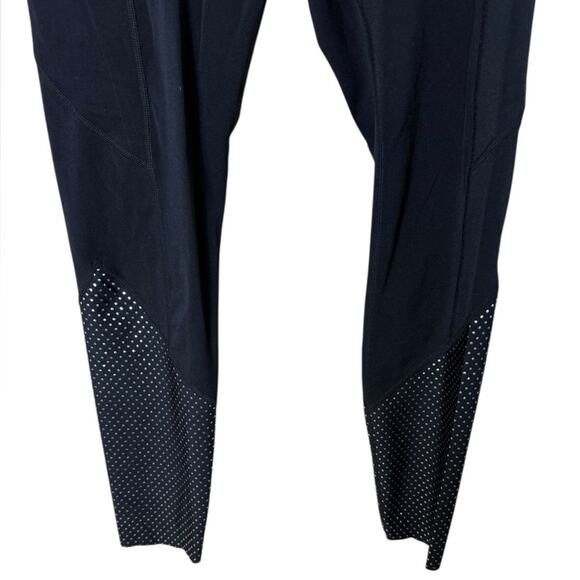 ZYIA Active Women’s Sz 4 Black Leggings Pockets Shiny Dots Ankle - Picture 4 of 6